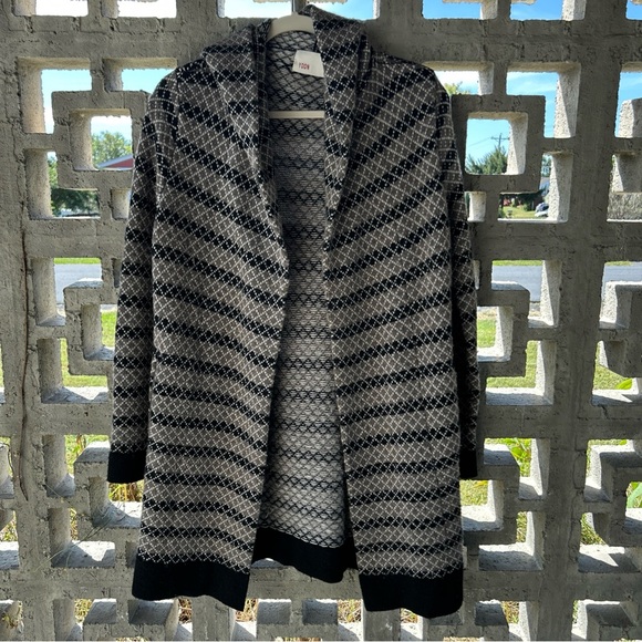 Anthropologie Sweaters - Anthropologie Yoon Sweater Monochrome Geometric Cardigan Hooded Oversized